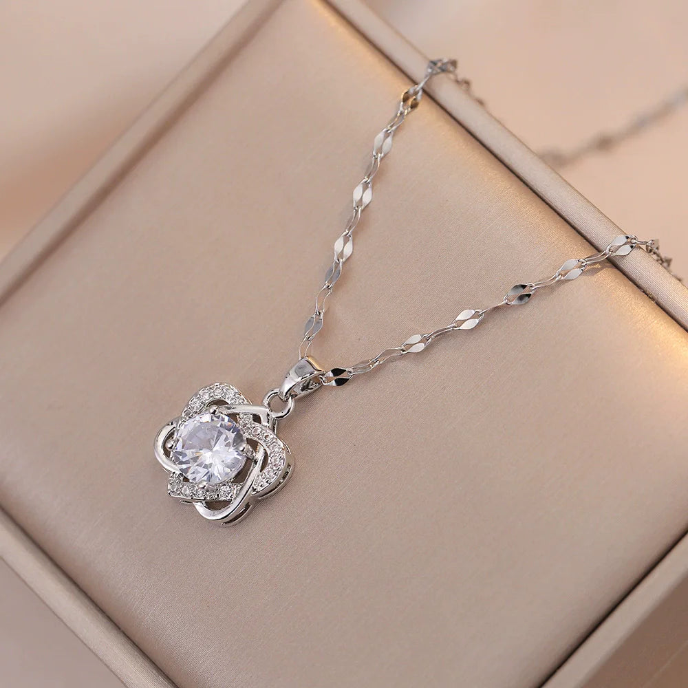 Jewish Magen Star of David Sterling Necklace