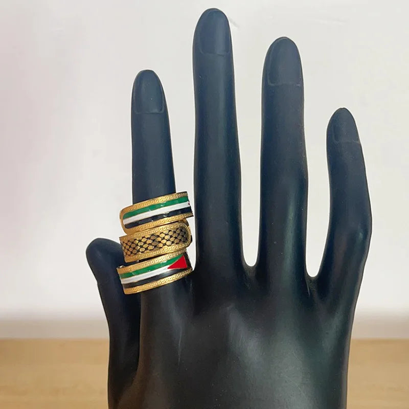 Geometric Kufiya Rings