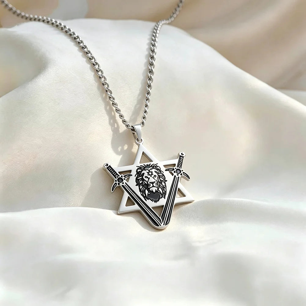 Lion Head Star Necklace