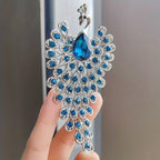 Luxury and fashionable peacock pin