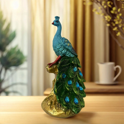 1 Piece of Artistic Peacock Resin Craft Sculpture