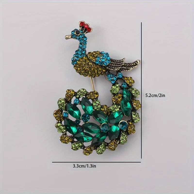 Luxury and fashionable peacock pin