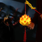 Mid-Autumn Festival Lotus Lantern Hand Held Glowing Light