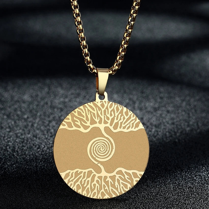 Engraved Star Pendant Necklace